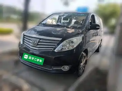 Dongfeng Fengxing Fengxing CM7 2014
