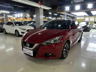 Nissan Bluebird 2018