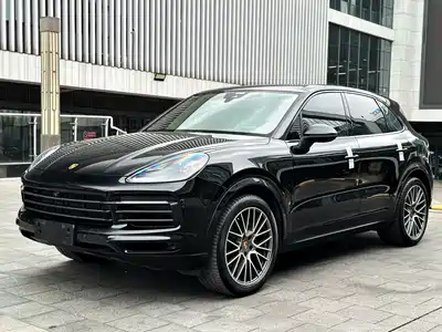 Porsche Cayenne 2022