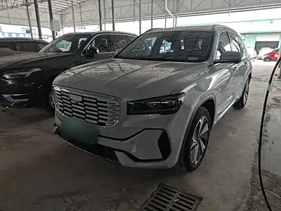 Geely Xingyue L 2022
