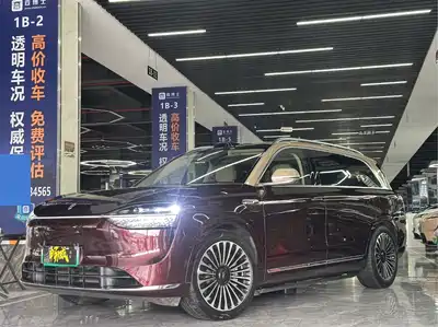 AITO Wenjie M9 2025