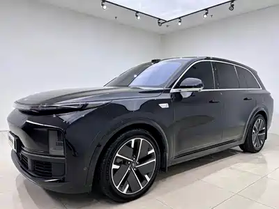 Li Auto Li L8 2025