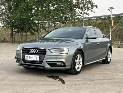 Audi A4L 2015