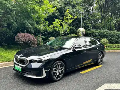 BMW BMW i5 2024