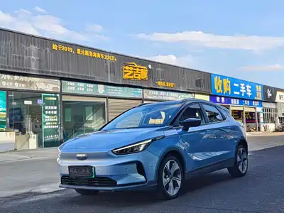 Geely Geometry C 2021