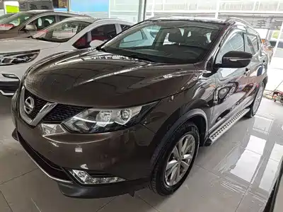 Nissan Qashqai 2015