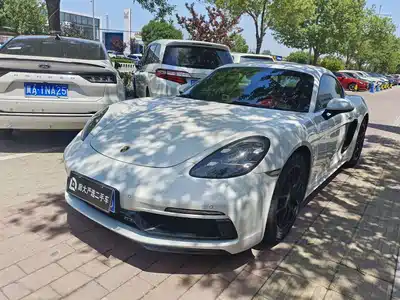 Porsche 718 2016