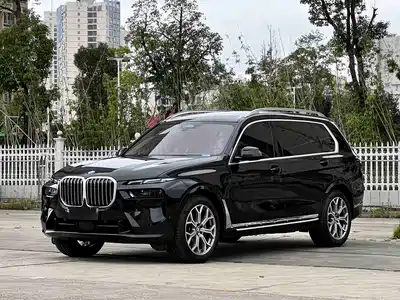 BMW BMW X7 2022