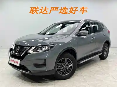Nissan X-Trail 2025