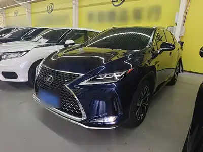 Lexus RX 2021