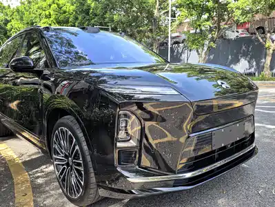 NIO NIO ES8 2025
