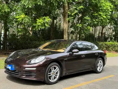 Porsche Panamera 2015