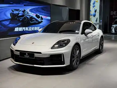 Porsche Panamera 2024