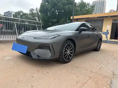 Geely Galaxy E8 2024