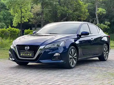 Nissan Teana 2022