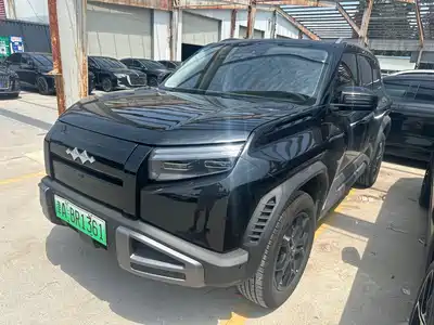 Fang Cheng Bao Titanium 3 2025