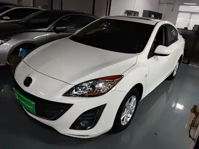 Mazda Mazda3 Axela 2014