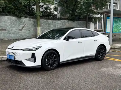 Changan UNI-V 2024