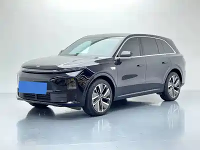 Li Auto L6 2025