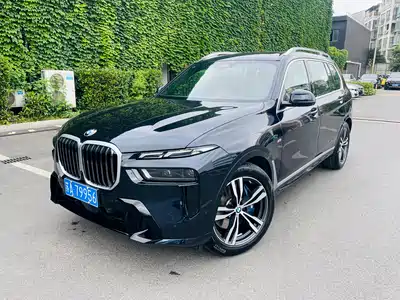 BMW BMW X7 2022
