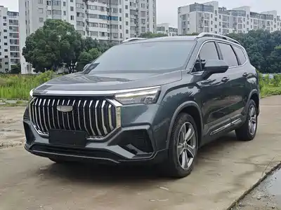 Geely Haoyue L 2022