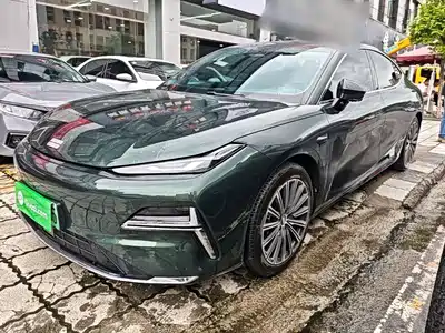 Geely Galaxy Xingyao 8 2025