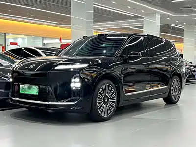 NIO NIO ES8 2025