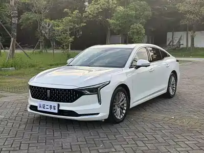 Besturn B70 2024