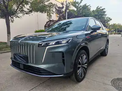 Hongqi HS6 PHEV 2026