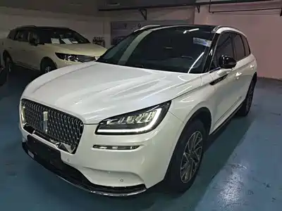 Lincoln Adventurer 2021