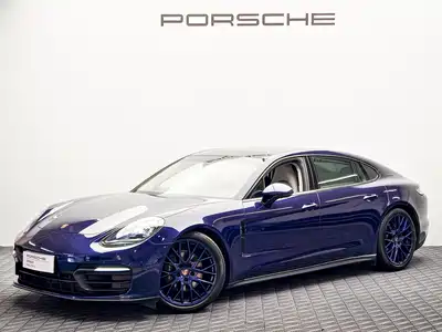 Porsche Panamera 2022