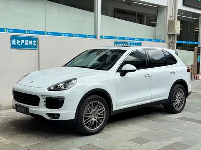 Porsche Cayenne 2014