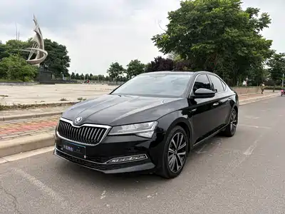 Škoda Superb 2023