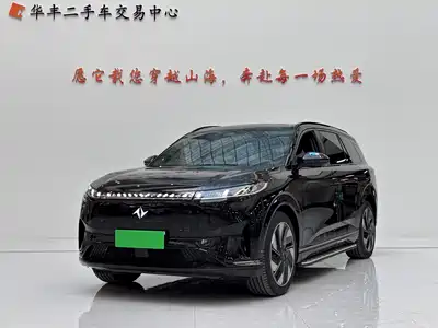 Dongfeng Yipai eπ008 2024