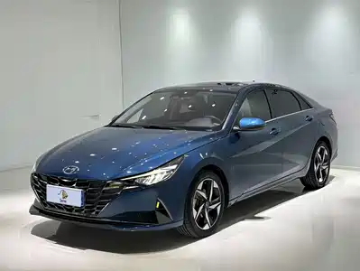 Hyundai Elantra 2022
