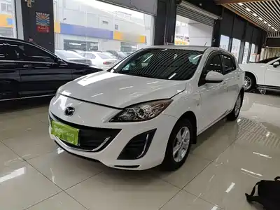 Mazda Mazda3 Axela 2014