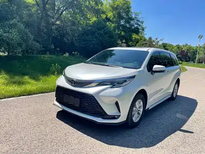 Toyota Granvia 2024
