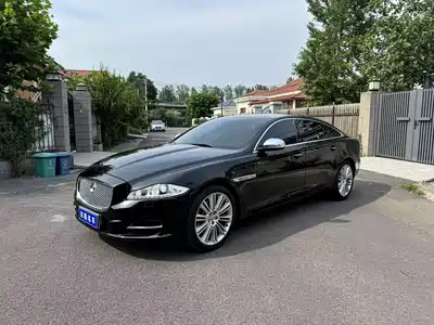 Jaguar XJ 2013