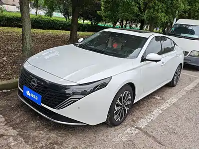 Nissan Teana 2026