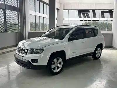 Jeep Compass (Import) 2015
