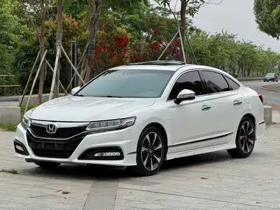 Honda Spirior 2015