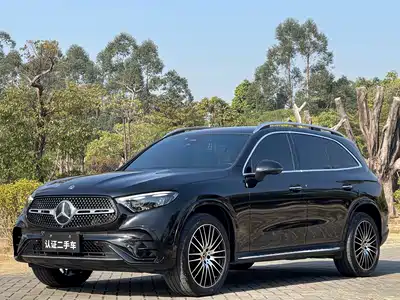 Mercedes-Benz GLC 2023