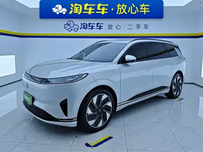 Dongfeng Yipai eπ008 2024