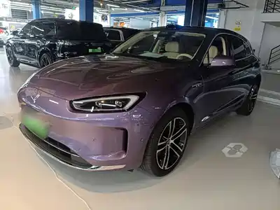 AITO Wenjie M5 2025