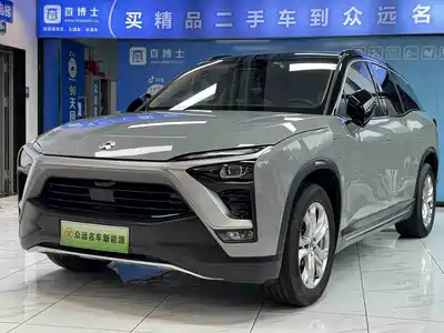 NIO ES8 2019