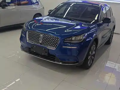 Lincoln Adventurer 2021