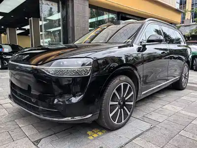AITO Wenjie M9 2025