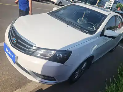 Geely Emgrand 2015