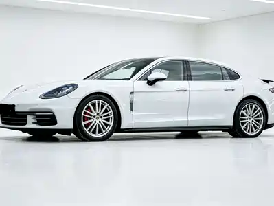 Porsche Panamera 2019