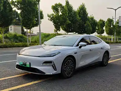 Geely Galaxy Xingyao 8 2025
